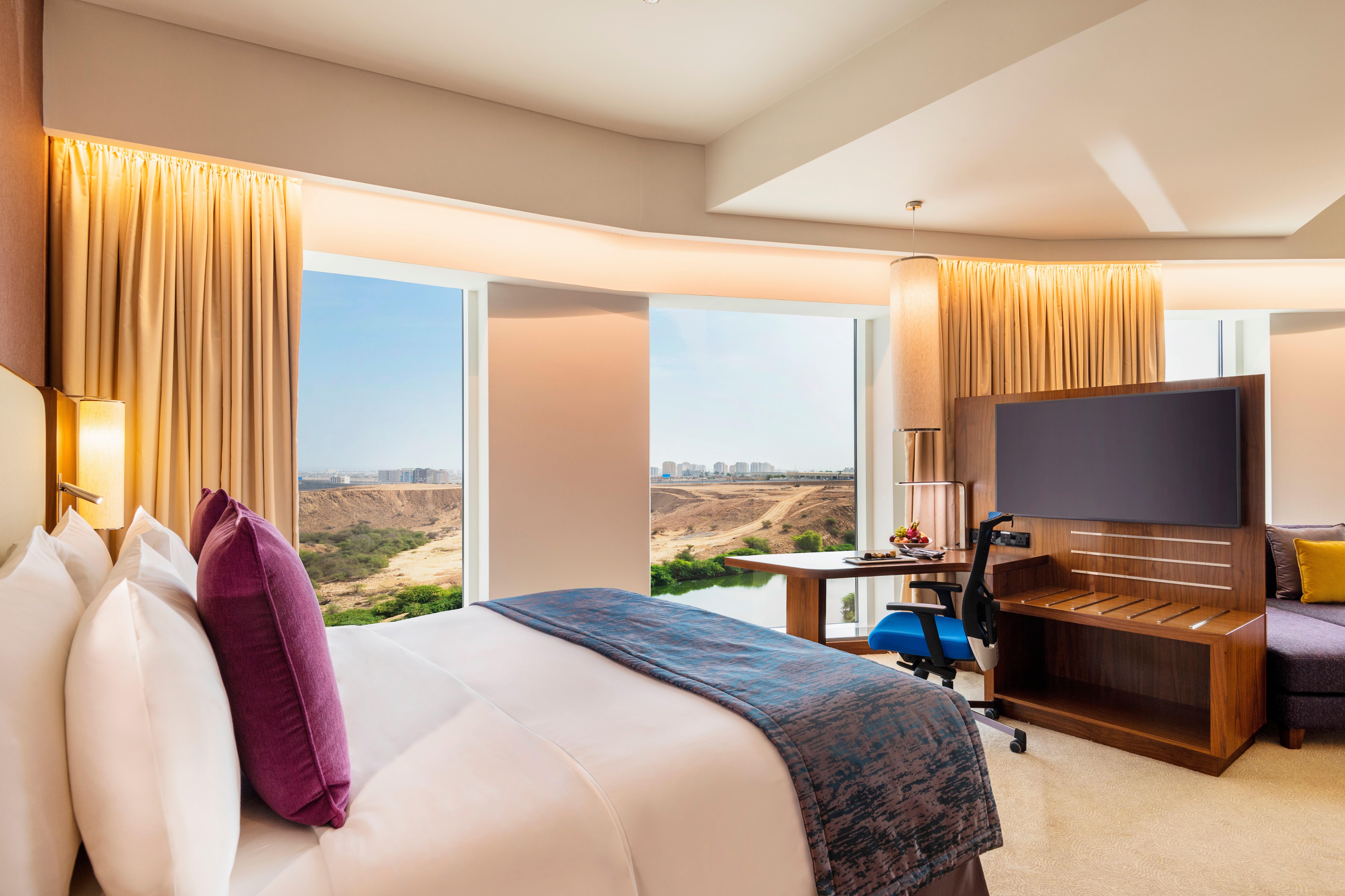 Crowne Plaza Muscat Ocec By Ihg Hotell Eksteriør bilde
