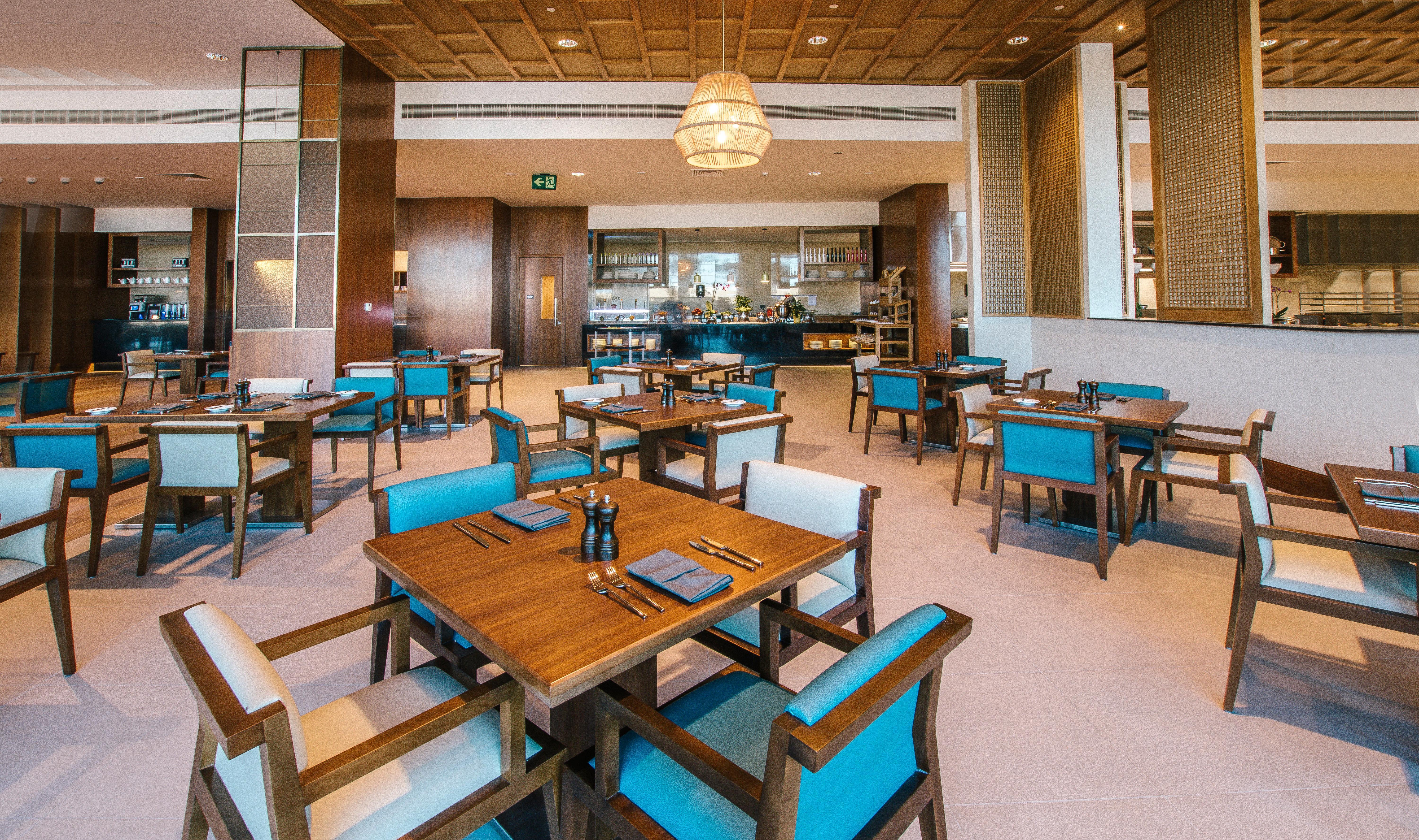 Crowne Plaza Muscat Ocec By Ihg Hotell Eksteriør bilde