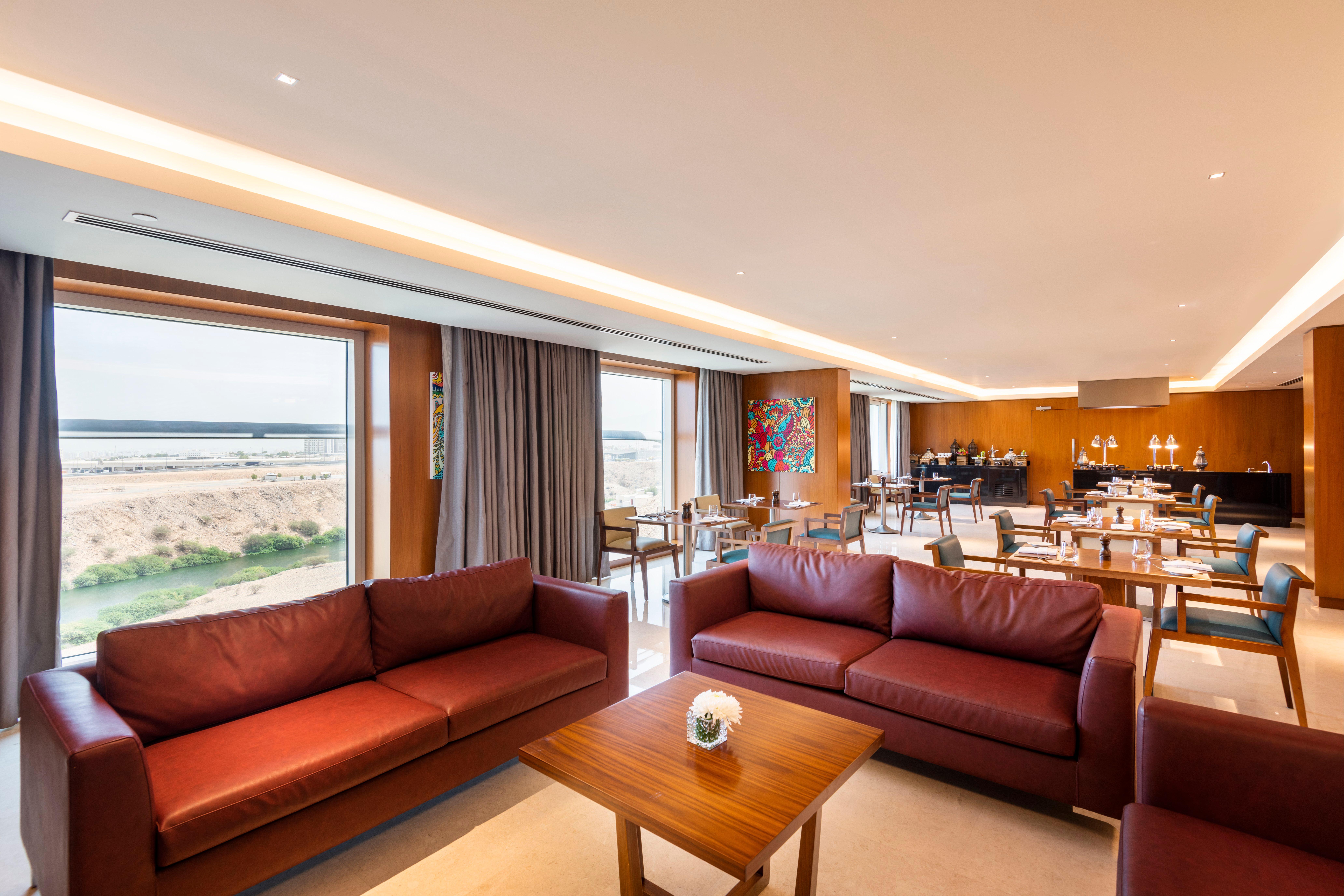 Crowne Plaza Muscat Ocec By Ihg Hotell Eksteriør bilde