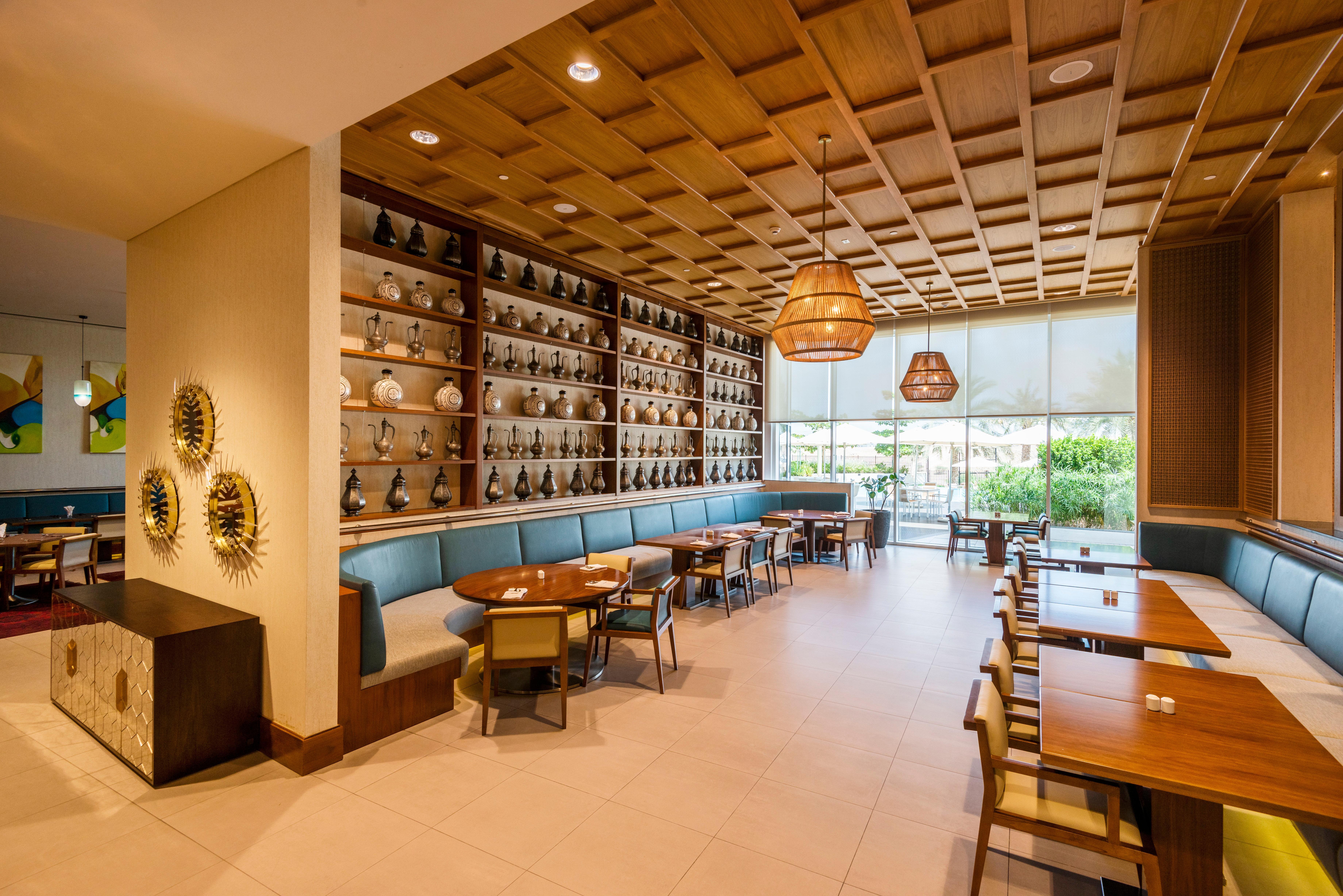 Crowne Plaza Muscat Ocec By Ihg Hotell Eksteriør bilde
