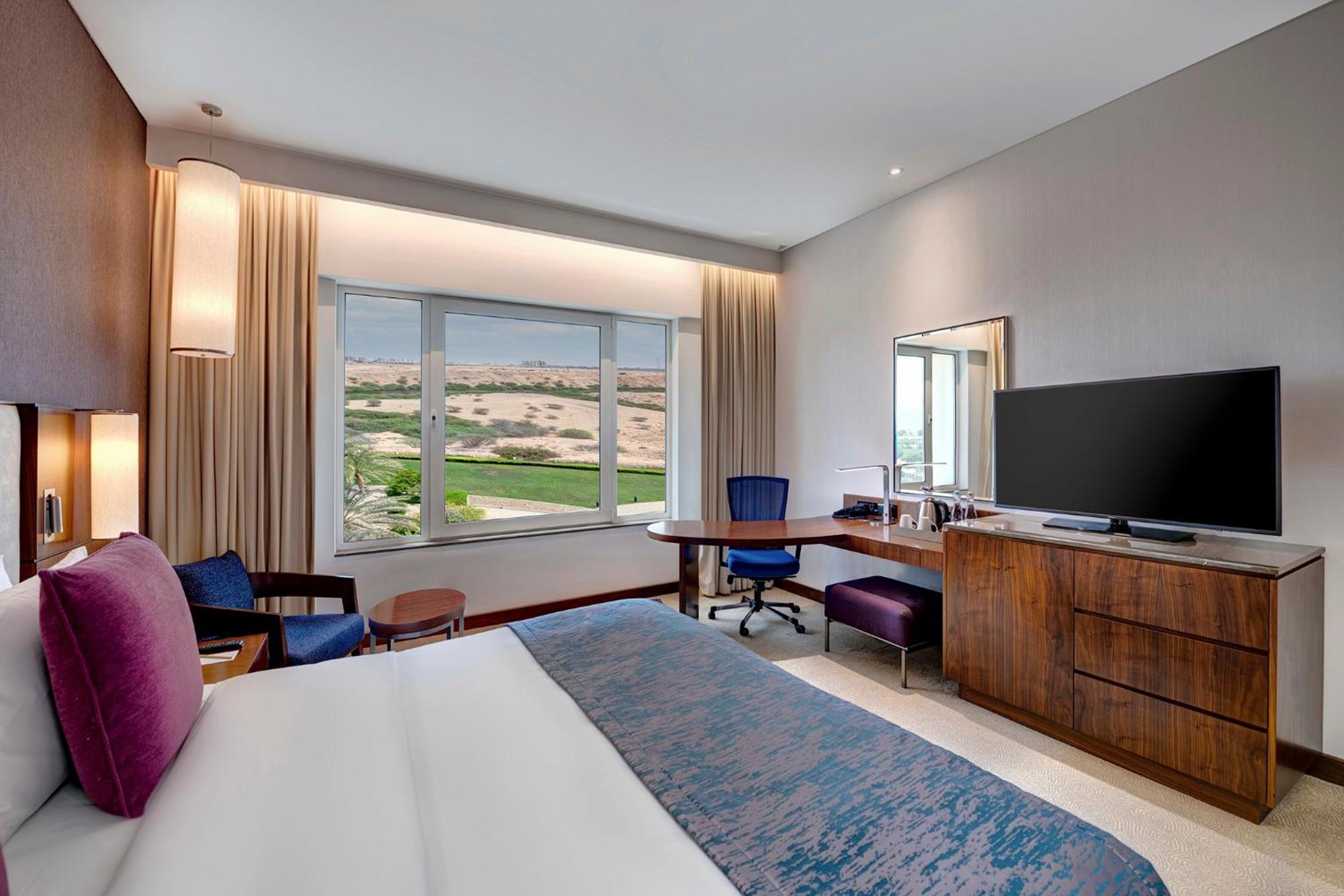 Crowne Plaza Muscat Ocec By Ihg Hotell Eksteriør bilde