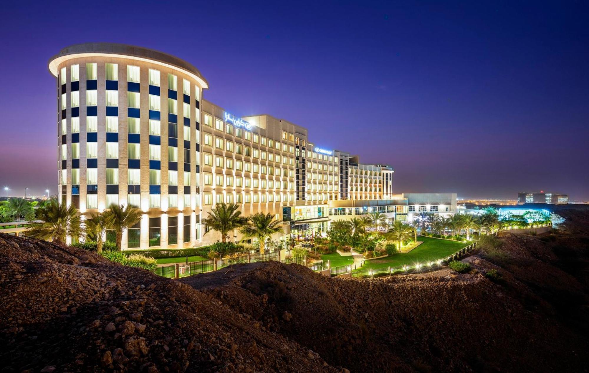 Crowne Plaza Muscat Ocec By Ihg Hotell Eksteriør bilde